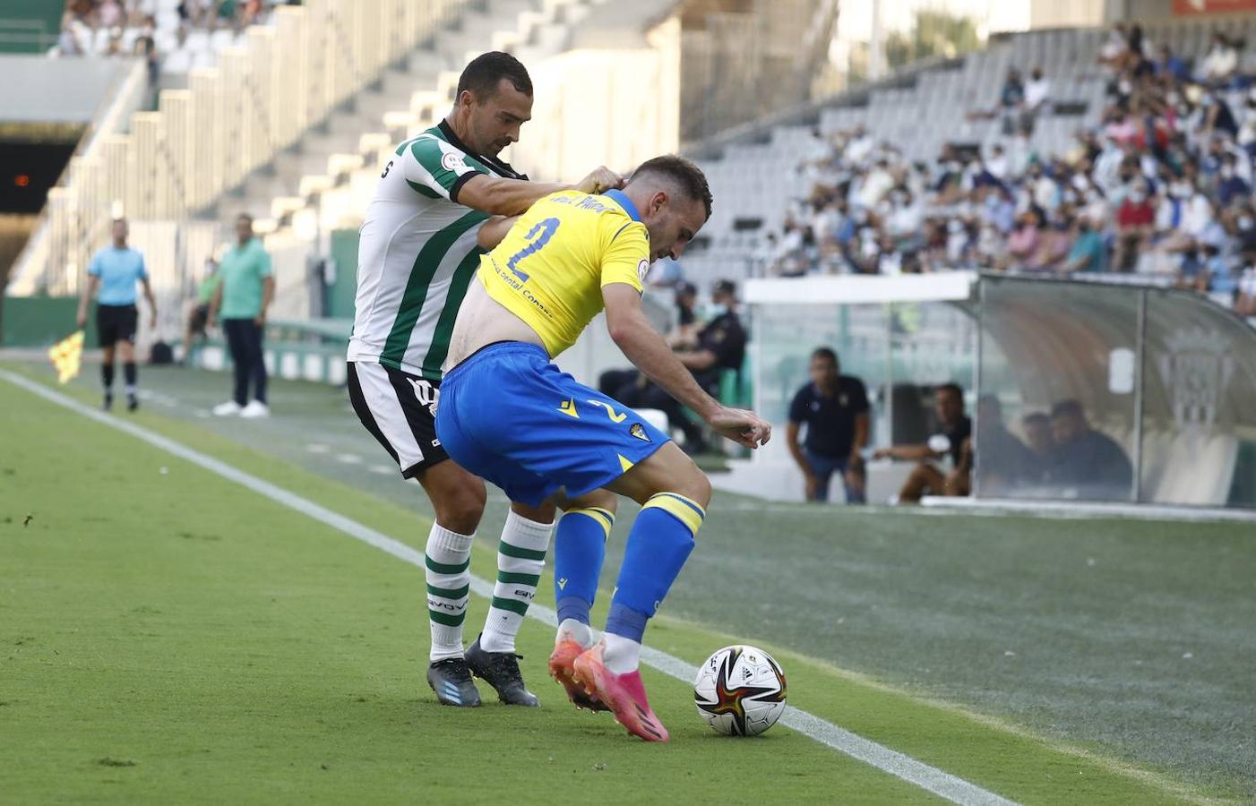 Las mejores imágenes del Córdoba CF - Cádiz B