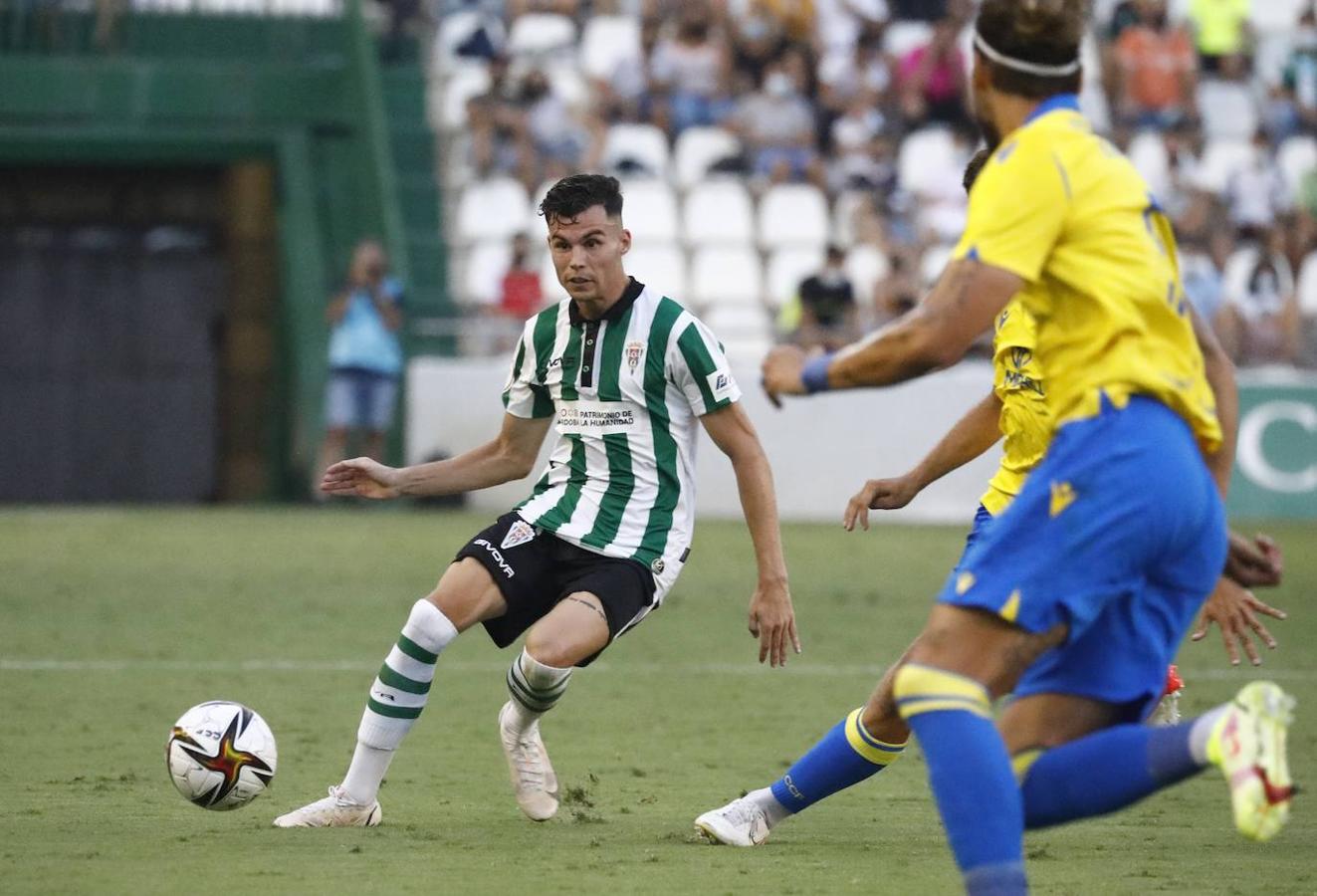 Las mejores imágenes del Córdoba CF - Cádiz B