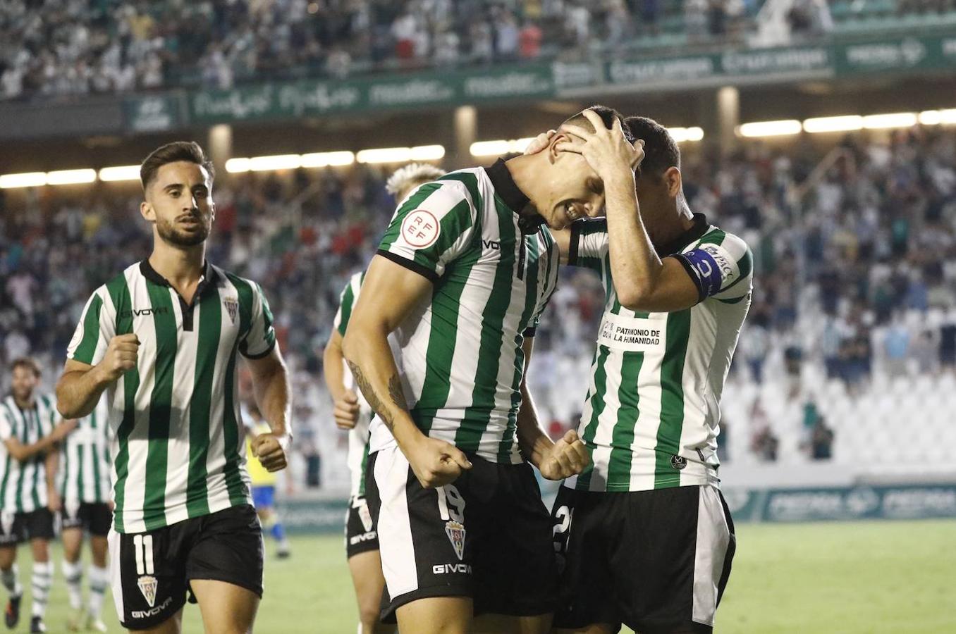 Las mejores imágenes del Córdoba CF - Cádiz B