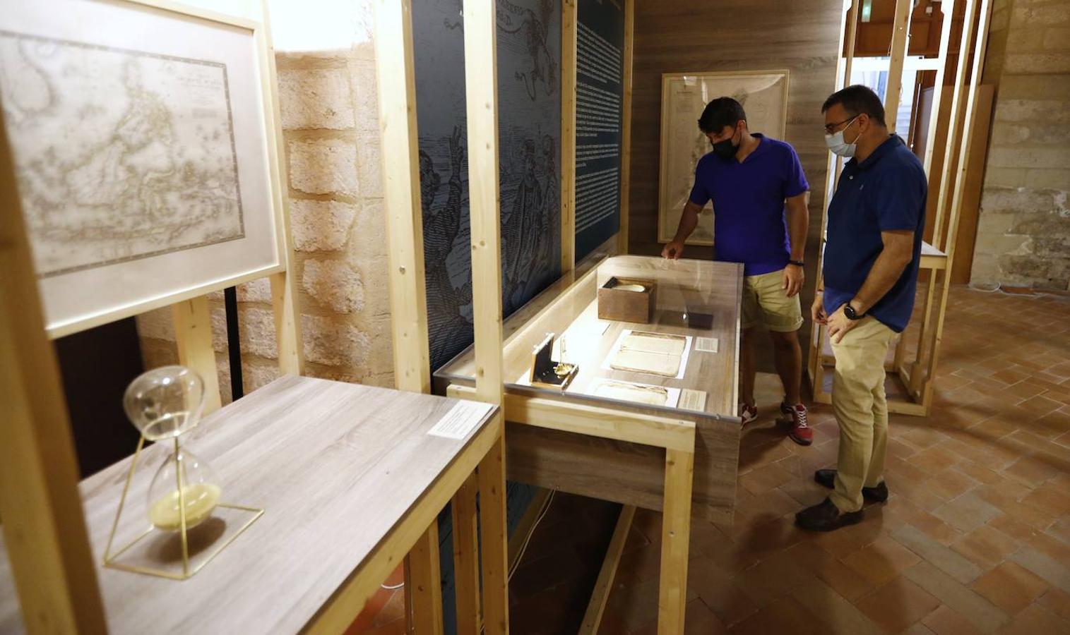 La exposición sobre Magallanes y Elcano en Córdoba, en imágenes