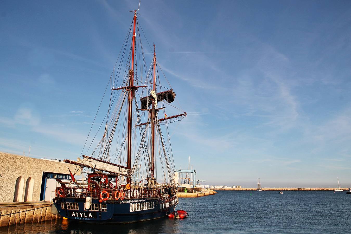 La Voz se embarca en el velero Atyla