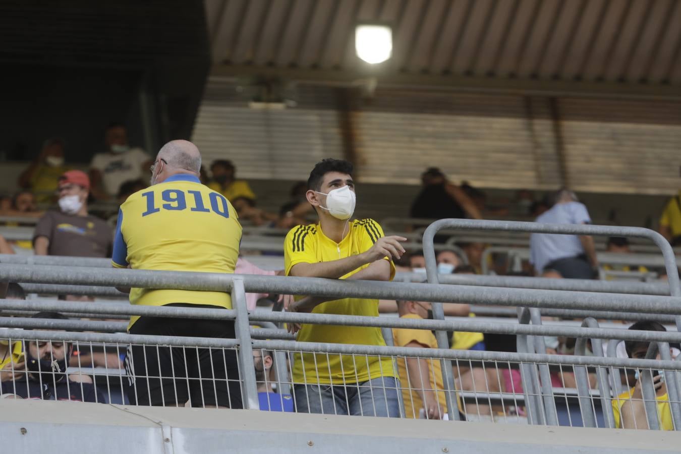 Búscate en el partido del Cádiz CF vs Real Sociedad