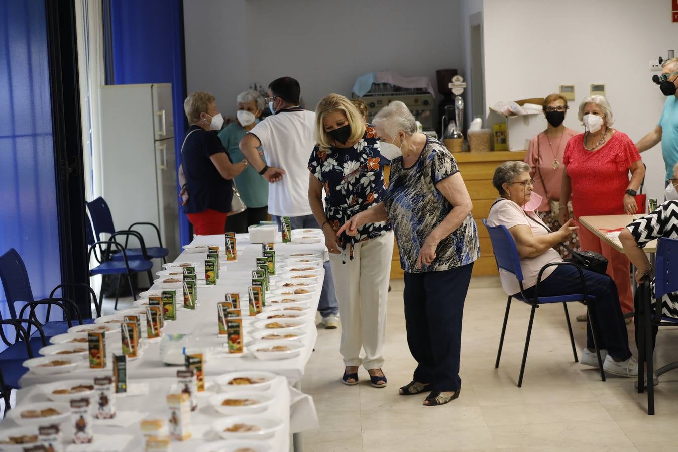 En imágenes , la reapertura de los centros de mayores de Córdoba