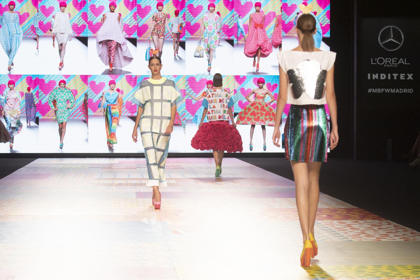 Desfile de Agatha Ruiz de la Prada primavera/verano 2022. 