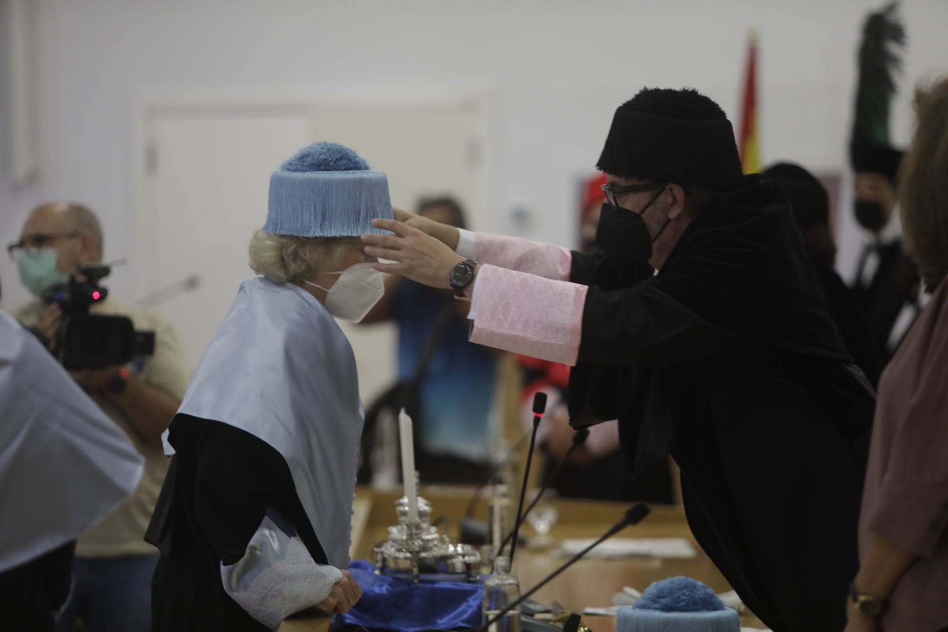 En imágenes: Así ha sido la investidura de Soledad Becerril y María Izquierdo como doctoras Honoris Causa de la Universidad de Cádiz