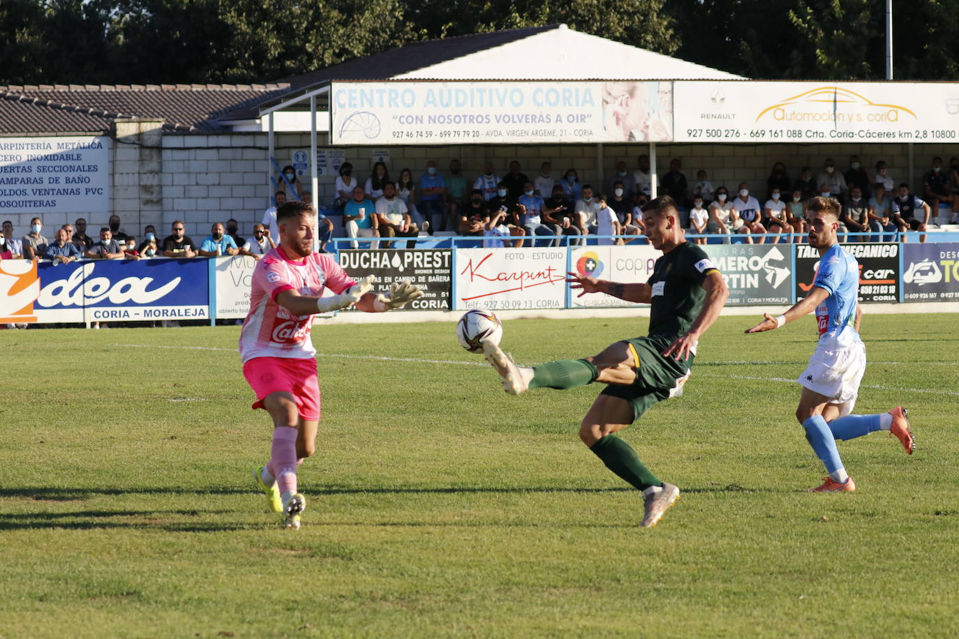 El CD Coria - Córdoba CF, en imágenes