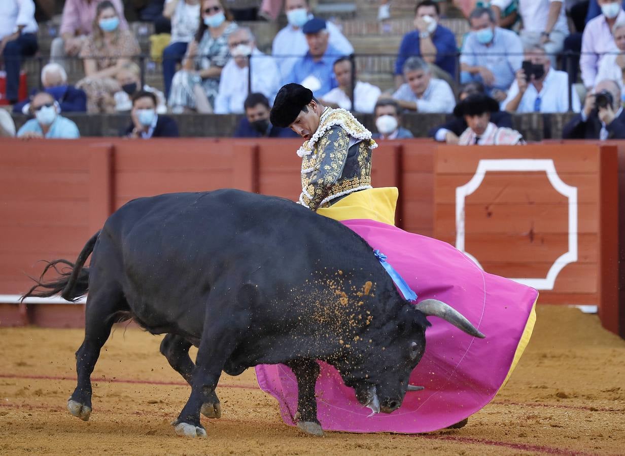 José María Manzanares, en un momento de su faena