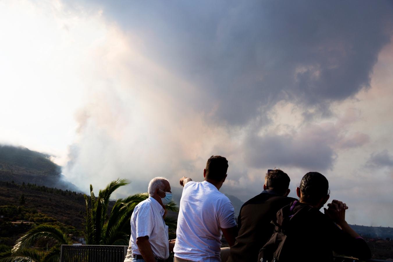 El día después de la erupción del volcán, en imágenes