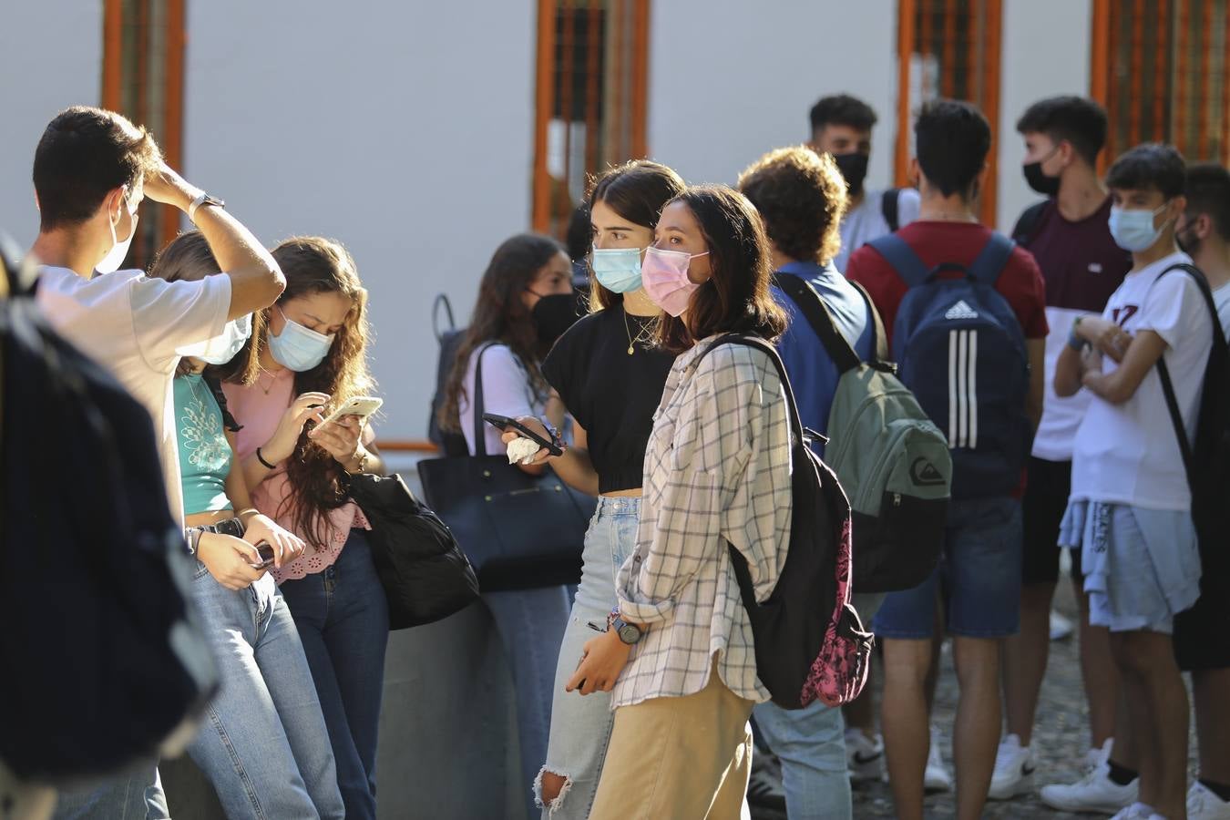 Los universitarios de Sevilla han vuelto a clase con normalidad para un nuevo curso