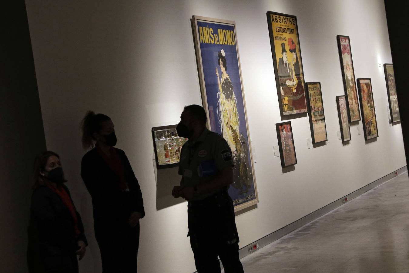 Inauguración de la muestra 'Carteles de la vida moderna' en CaixaForum