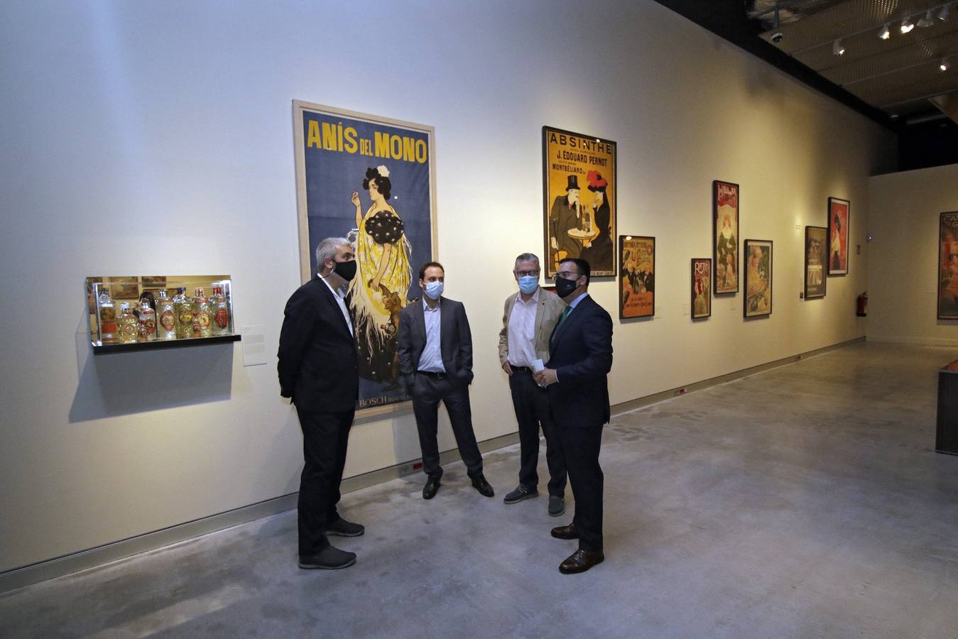 Inauguración de la muestra 'Carteles de la vida moderna' en CaixaForum