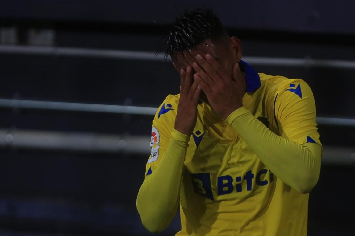 FOTOS: El partido Cádiz - Barcelona en imágenes