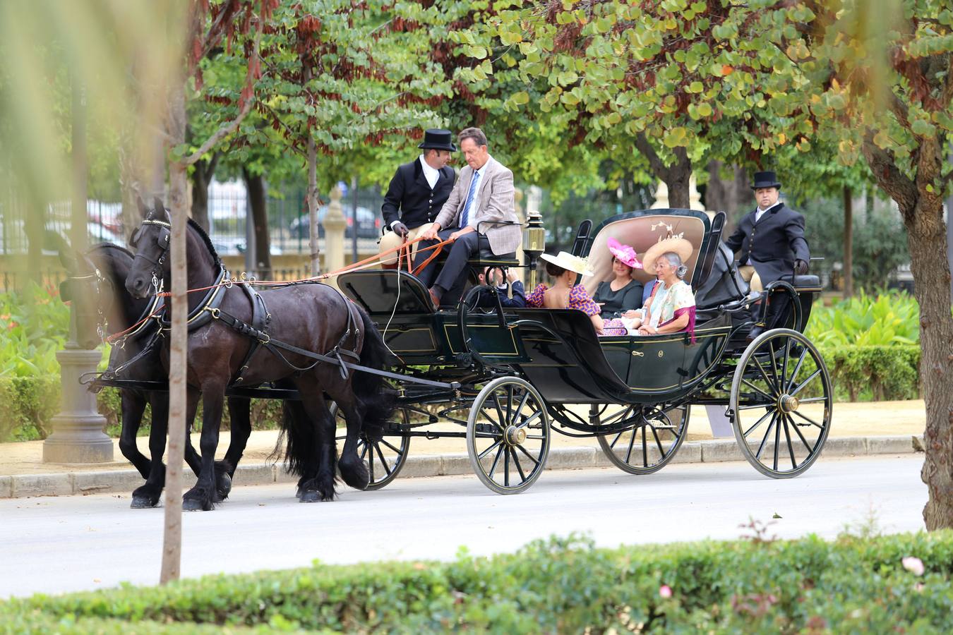 Paseo de carruajes por el Parque de María Luisa