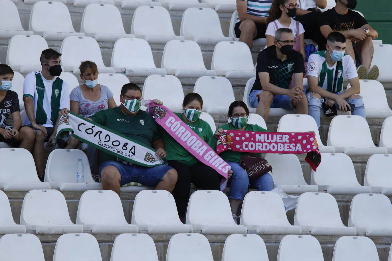 La alegría del Arcángel en la cuarta victoria del Córdoba CF ante el Don Benito