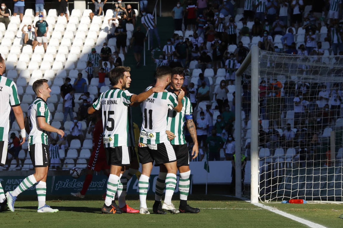 El Córdoba CF - Don Benito, en imágenes