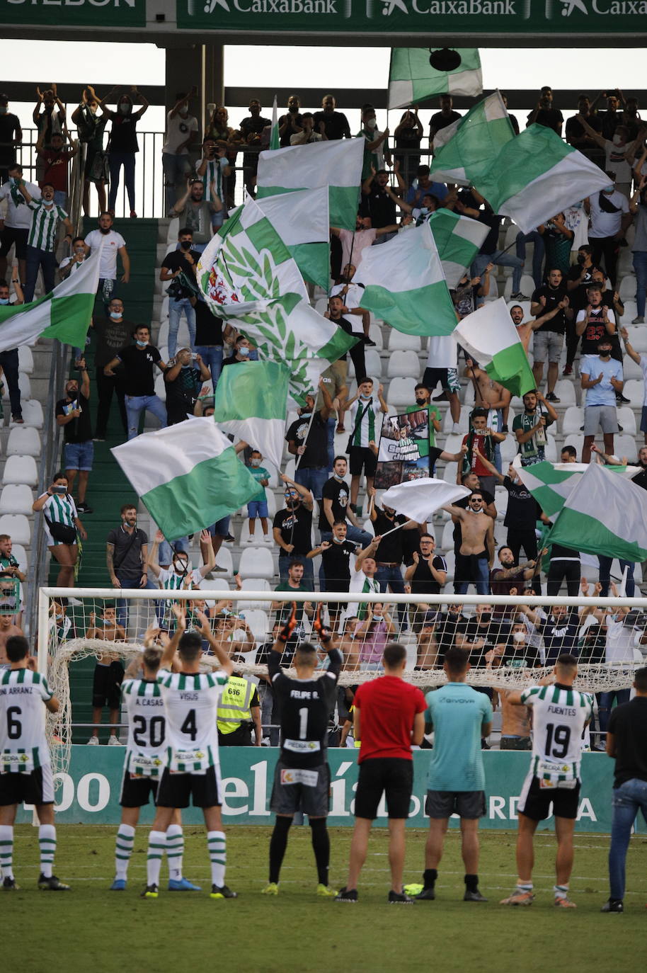 El Córdoba CF - Don Benito, en imágenes