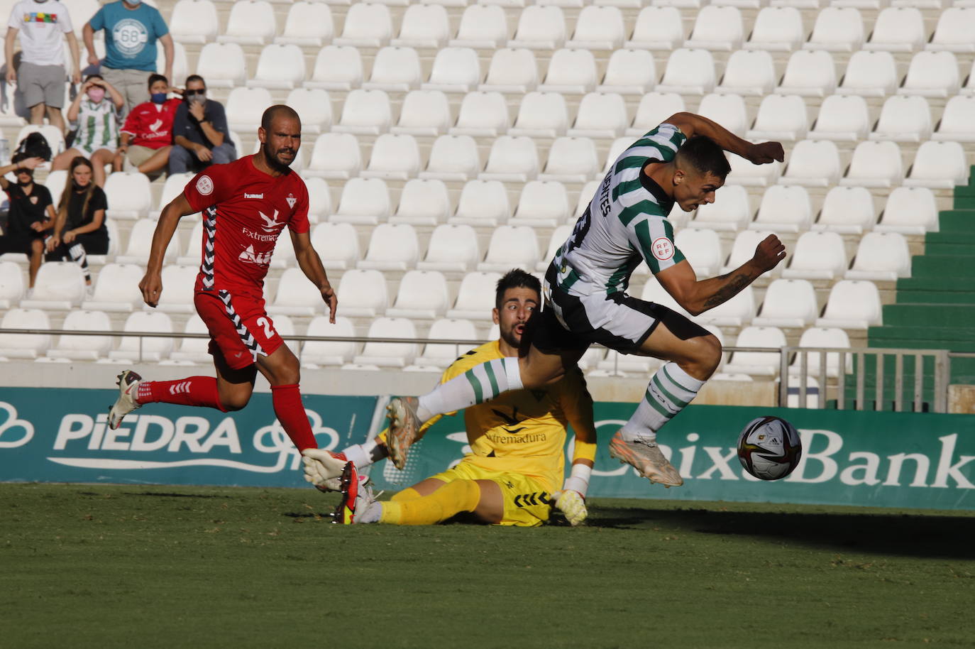 El Córdoba CF - Don Benito, en imágenes