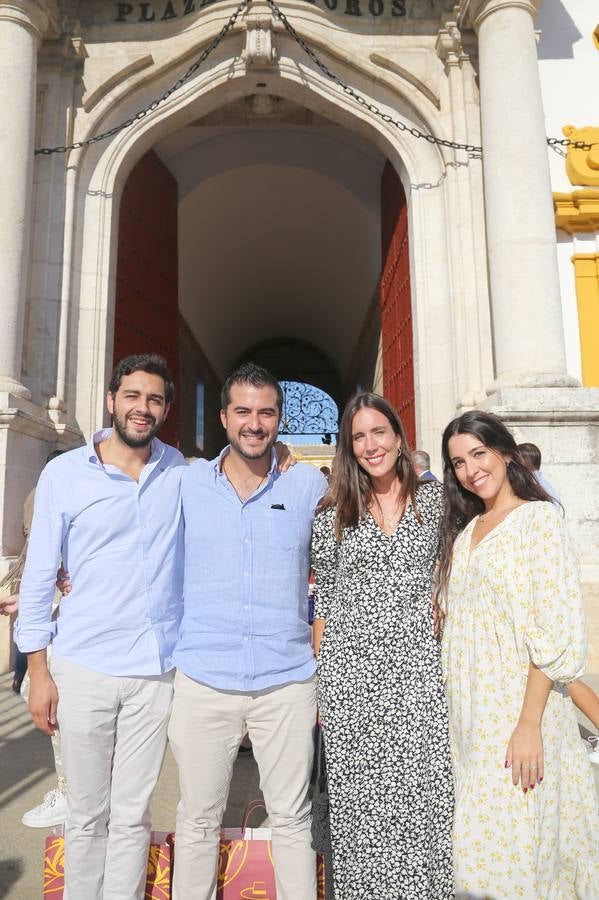 Joaquín Navarro, Javier García, Paula Granja y Ana Muñoz. 
