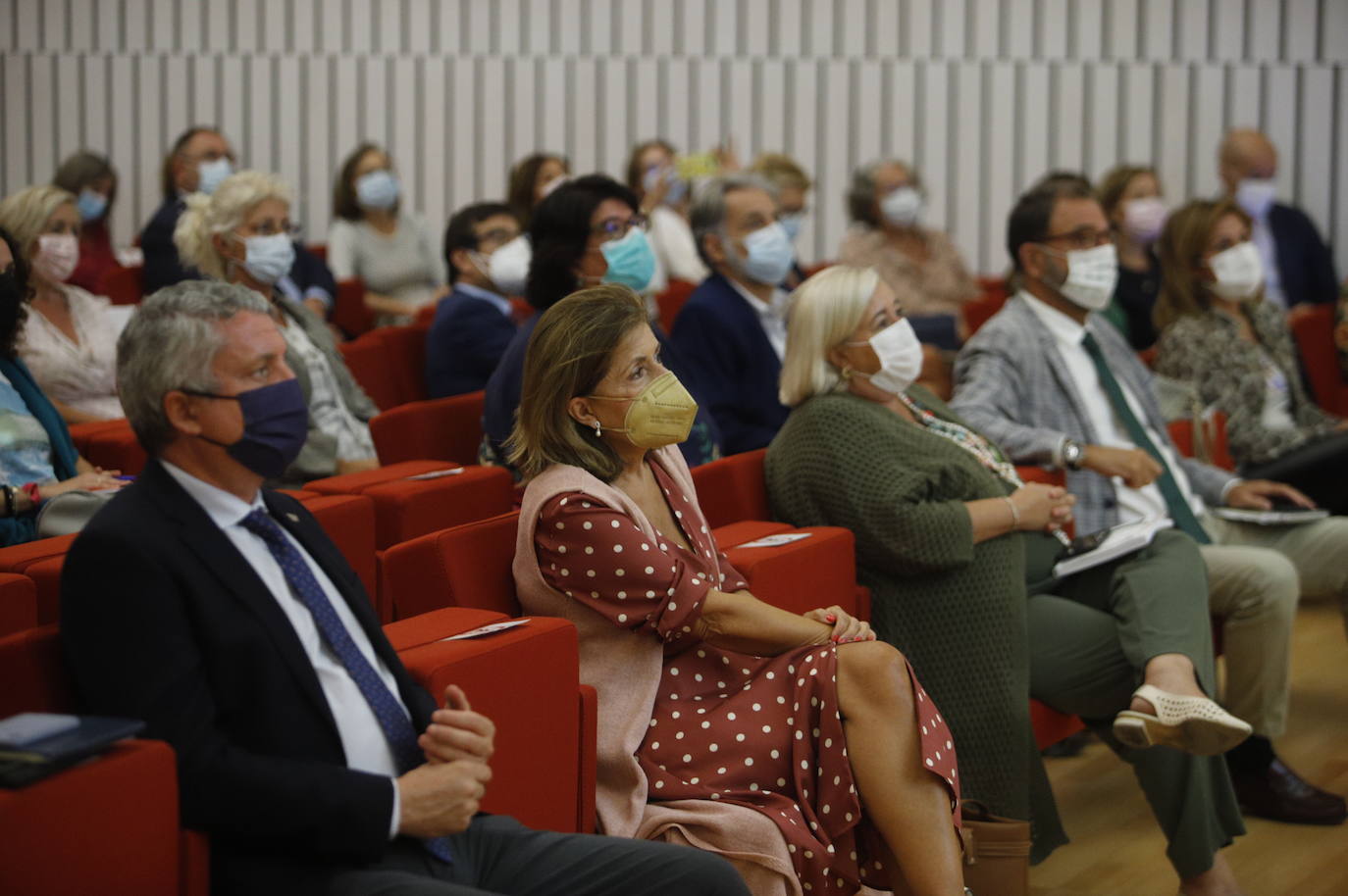 La presentación de la Estrategia contra el Cáncer en Córdoba, en imágenes