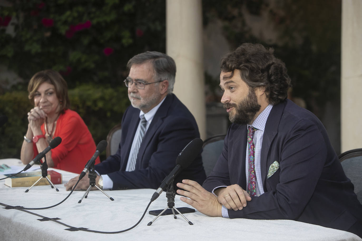 La presentación del libro &#039;Travesía Final&#039; de José Calvo Poyato, en imágenes