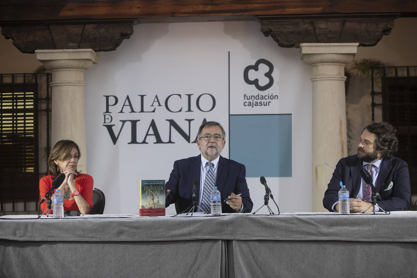 La presentación del libro &#039;Travesía Final&#039; de José Calvo Poyato, en imágenes