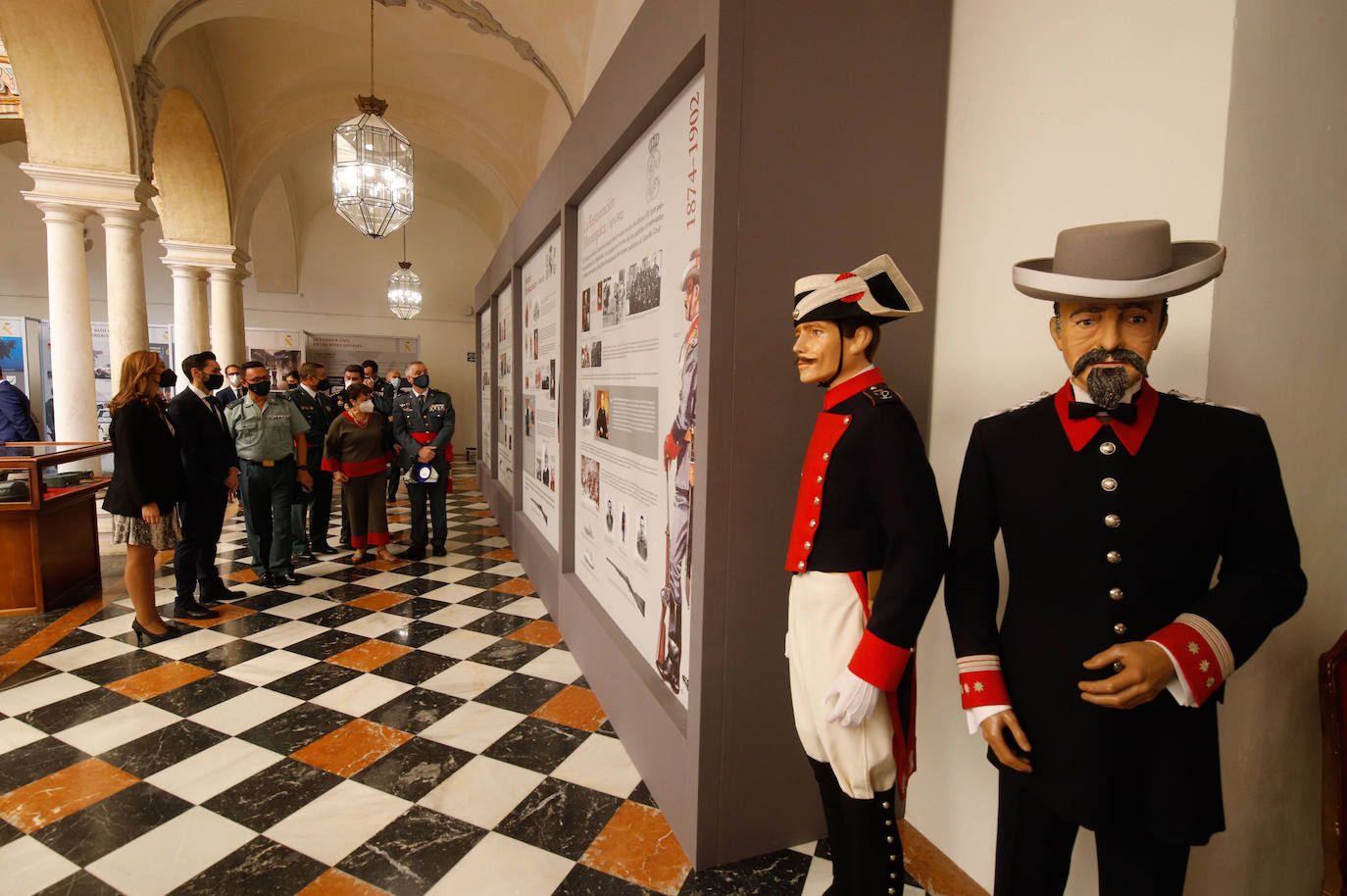 Las exposiciones de la Guardia Civil en Córdoba, en imágenes