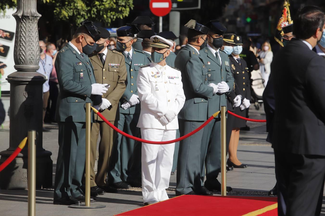 El izado de la bandera de España en los actos de la Guardia Civil por su patrona, en imágenes