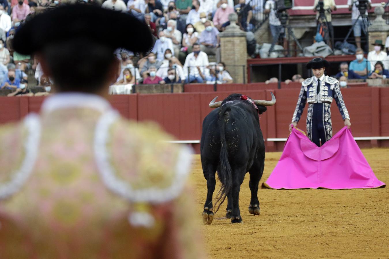 En imágenes, la decimoprimera corrida de la Feria de San Miguel de Sevilla