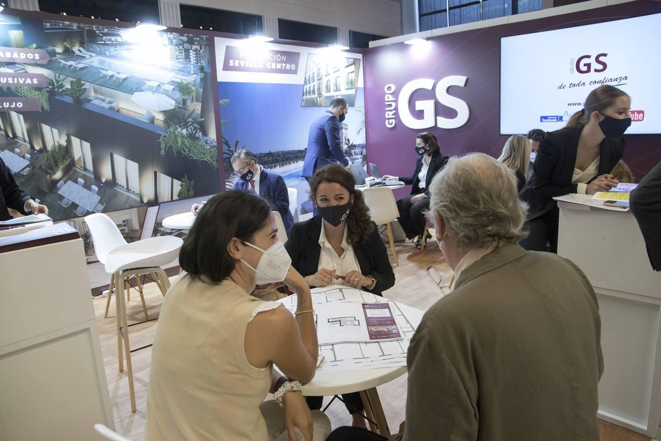 Comerciales del Grupo GS en el salón inmobiliario