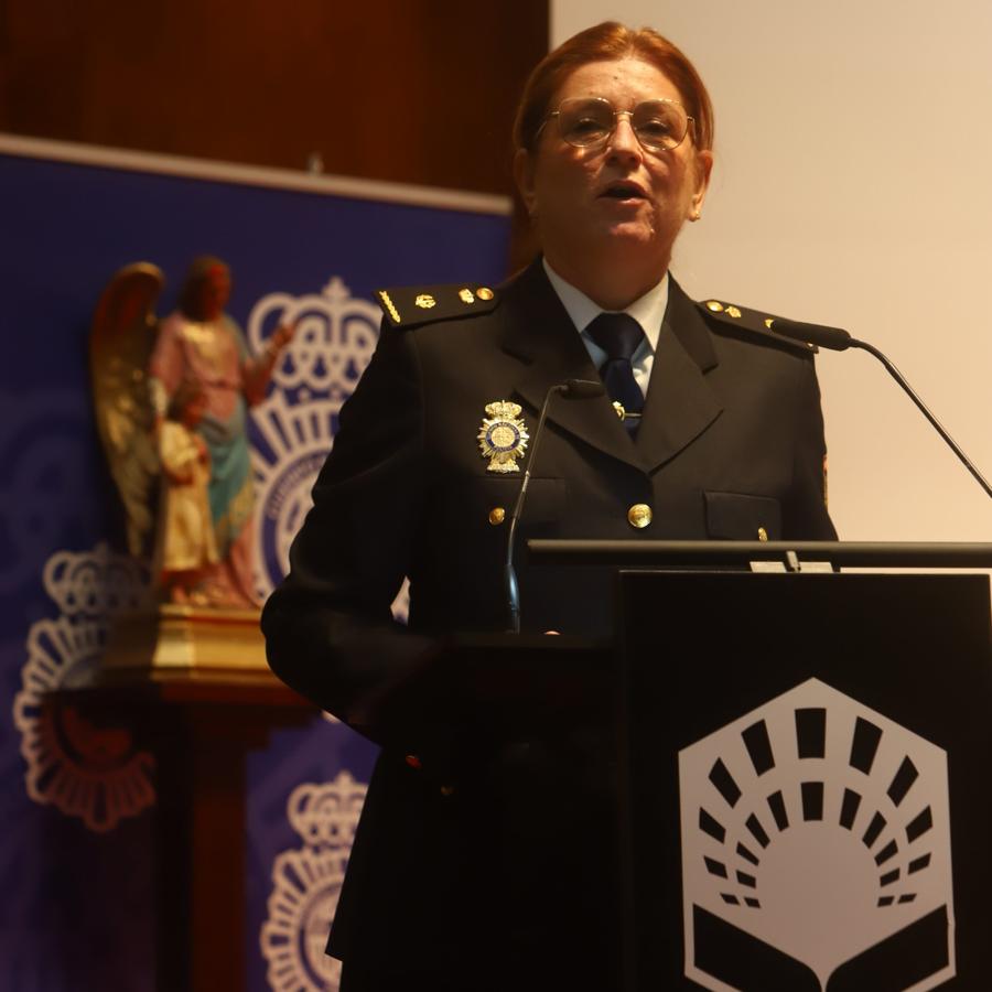 El Día de la Policía Nacional en Córdoba, en imágenes