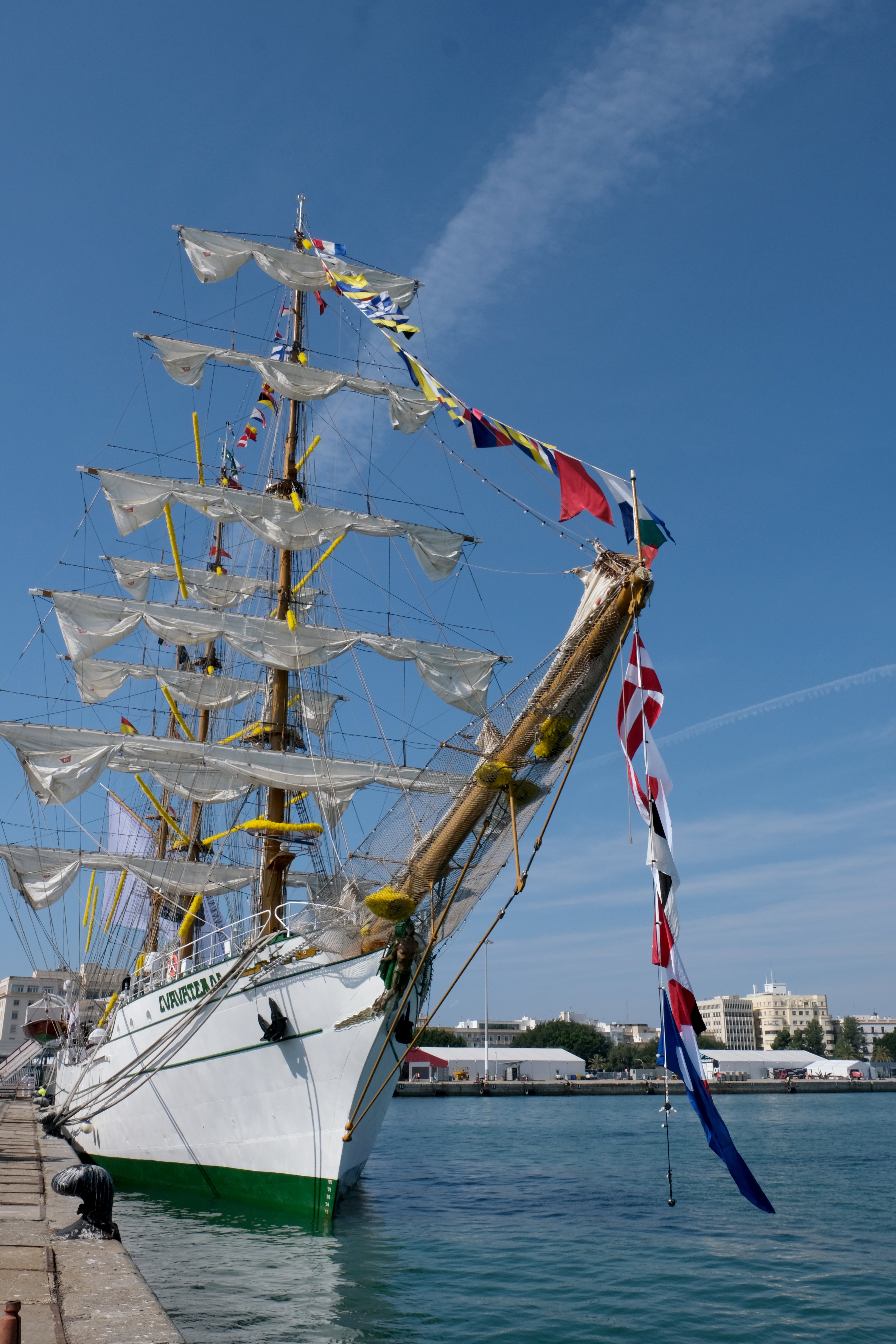 En imágenes: El buque escuela mexicano &#039;Cuauhtémoc&#039;, en Cádiz