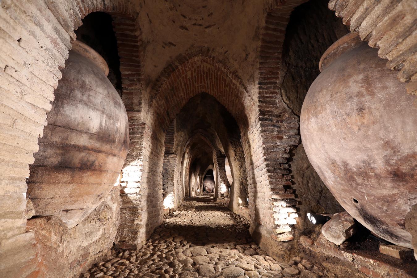 Las cuevas del Castillejo, en imágenes