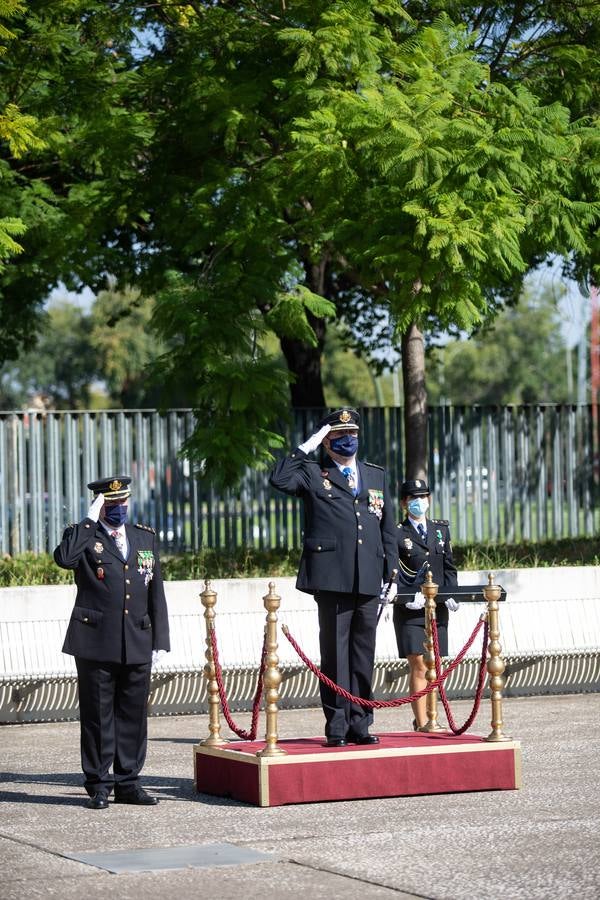 La Policía Nacional celebra su festividad con la imposición de las Cruces al Mérito Policial