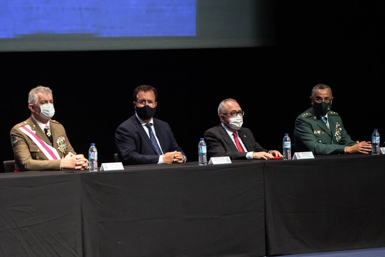 La Policía Nacional celebra su festividad con la imposición de las Cruces al Mérito Policial