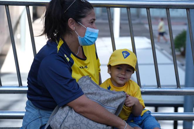 Búscate en el partido del Cádiz CF vs Valencia