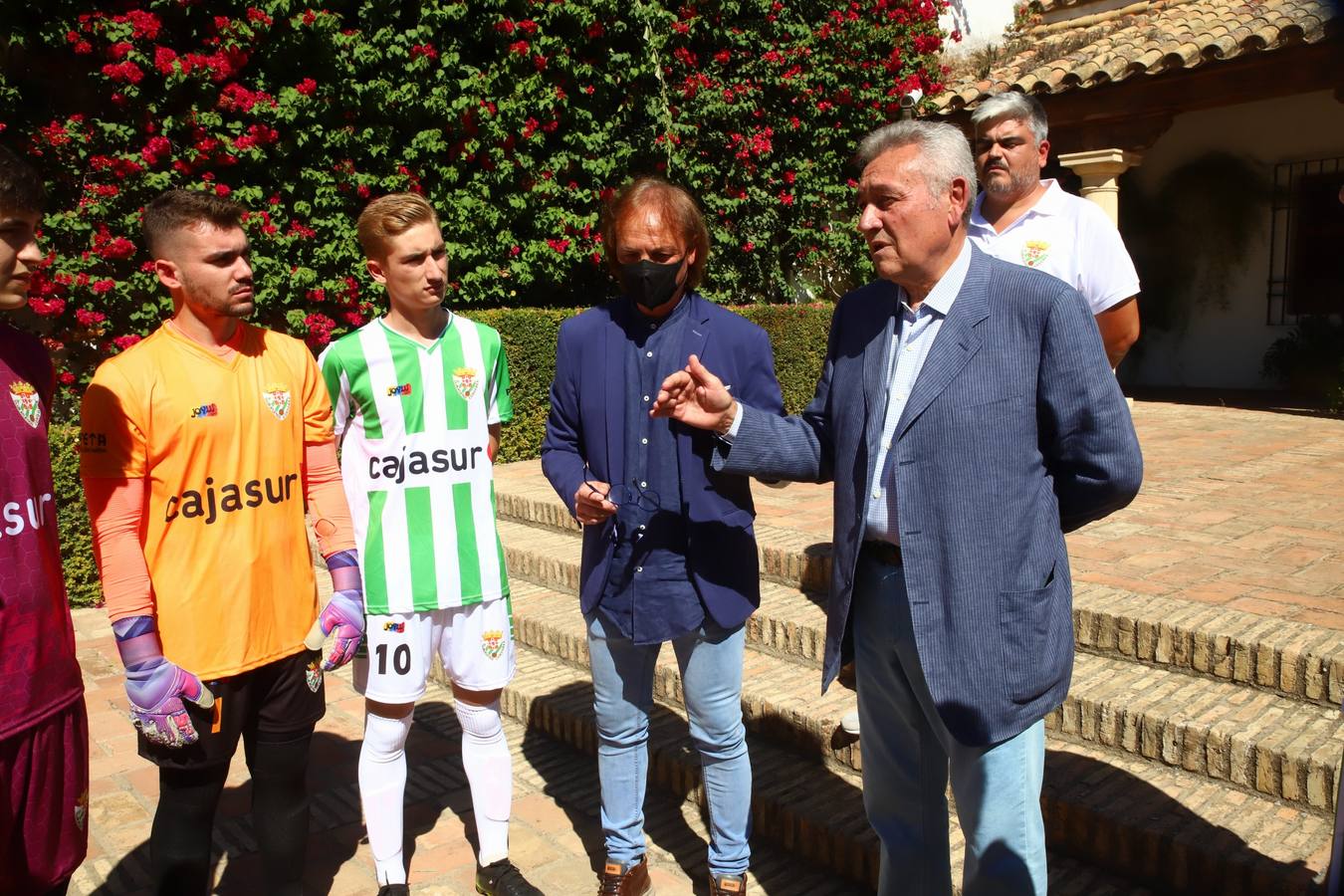 El guiño a Córdoba en la presentación de las camisetas del Atlético Cordobés, en imágenes