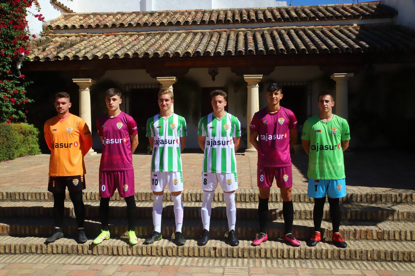 El guiño a Córdoba en la presentación de las camisetas del Atlético Cordobés, en imágenes