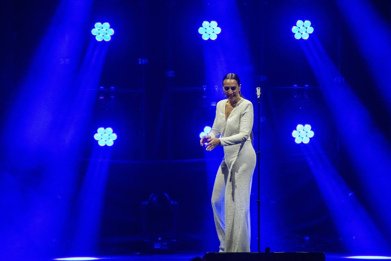 Concierto de Mónica Naranjo en el Icónica Sevilla Fest, en imágenes