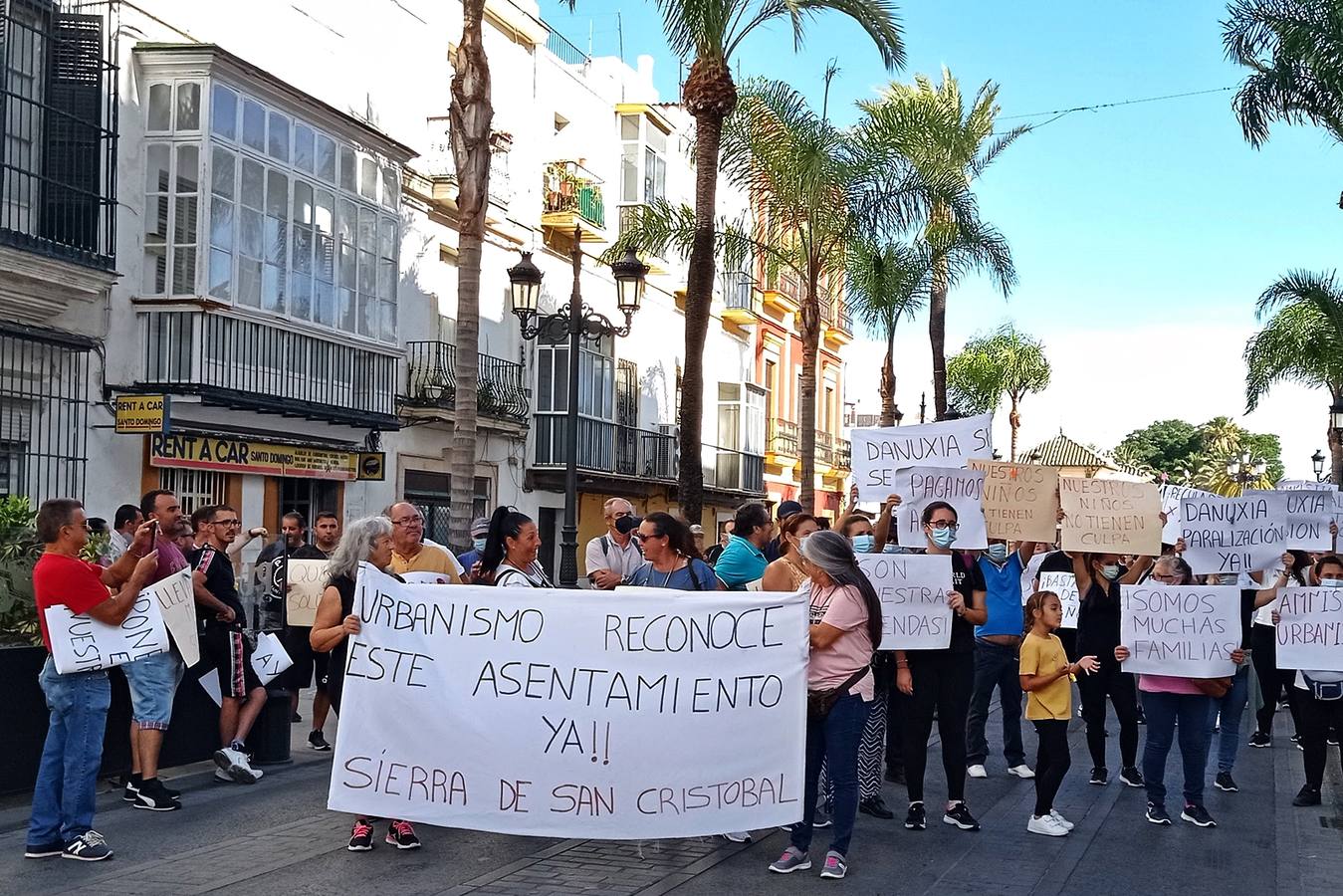 FOTOS: Protestas de los vecinos de la Sierra de San Cristóbal