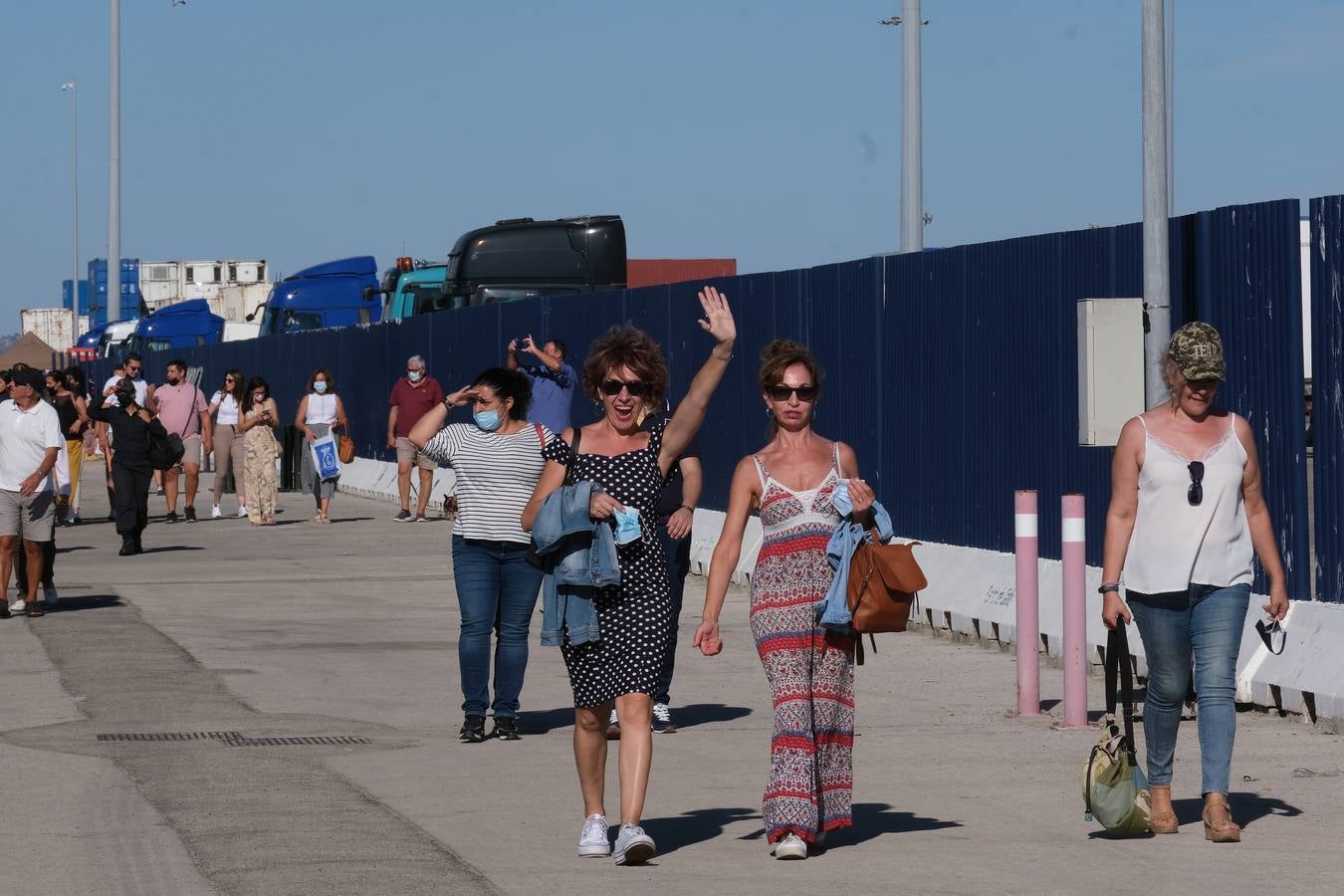 FOTOS: Así ha sido la Jornada de Puertas Abiertas en el buque portaeronaves &#039;Juan Carlos I&#039;