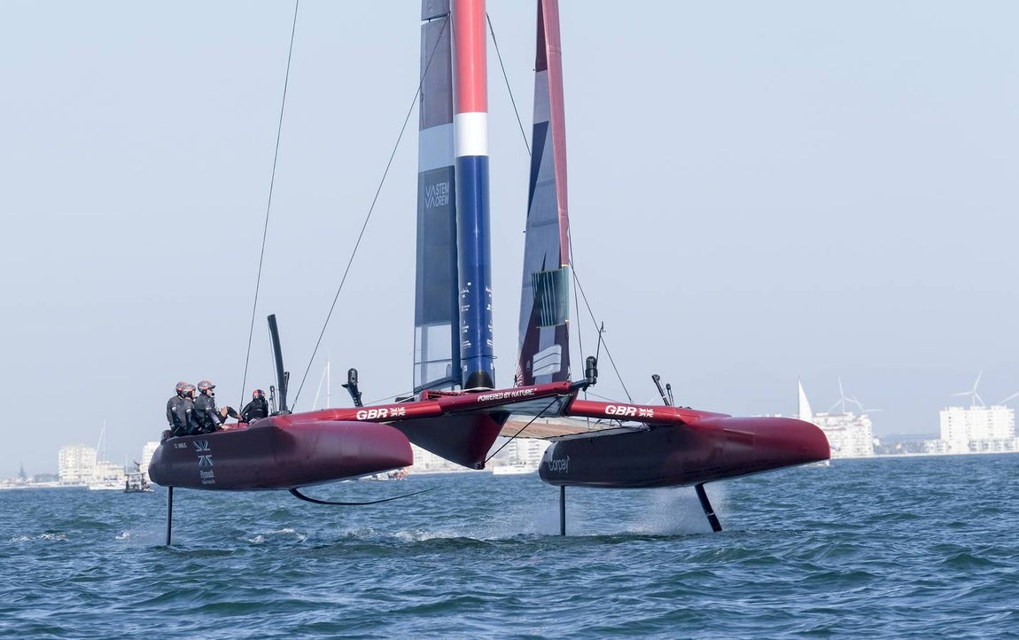 Fotos: Así ha sido la primera jornada de la SailGP en Cádiz