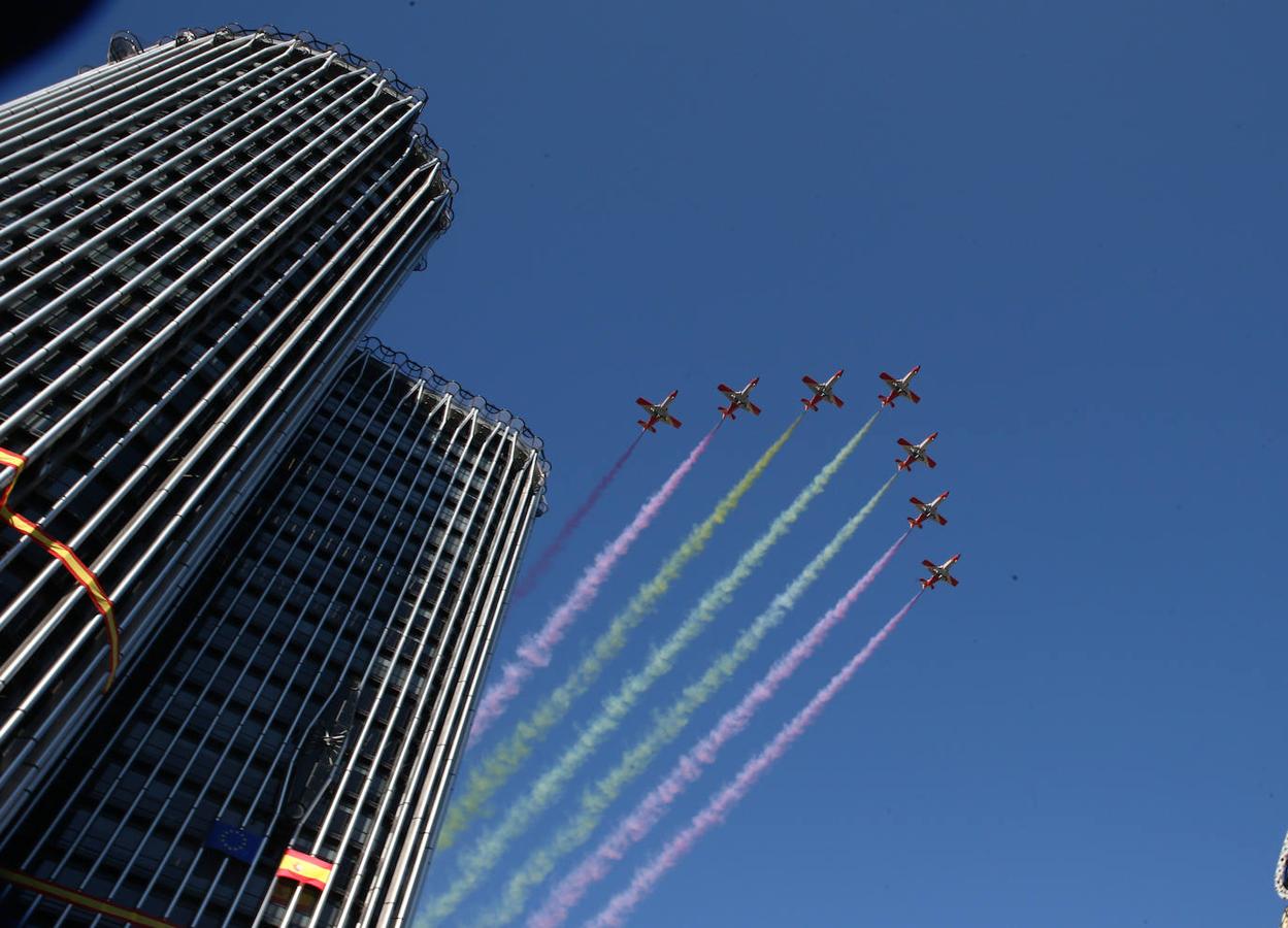 El desfile militar del Día de la Hispanidad 2021, en imágenes