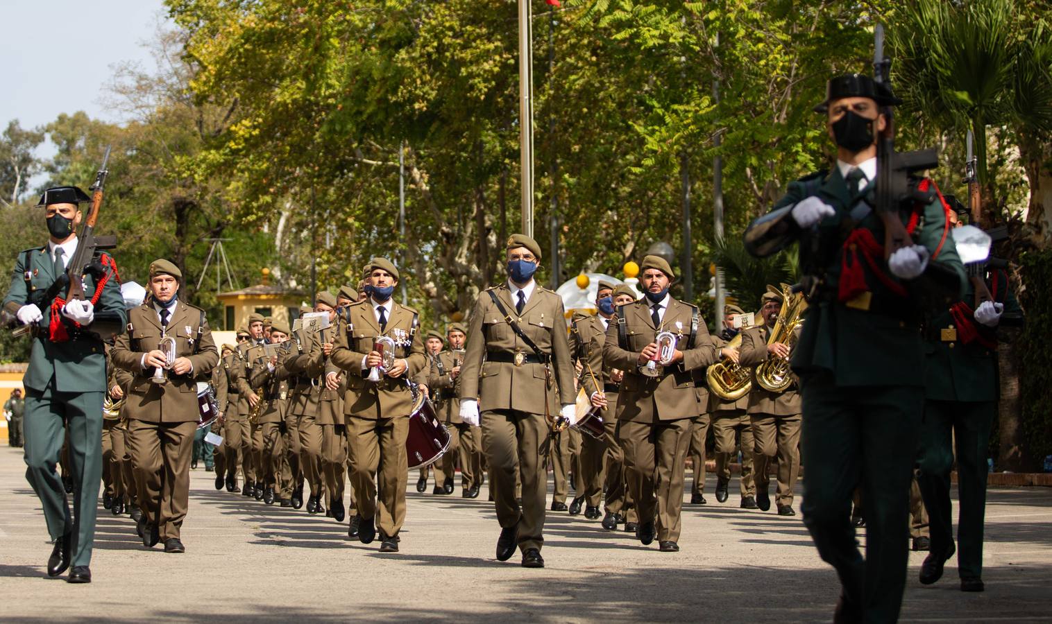 En imágenes, la Guardia Civil celebra el día de su patrona en Sevilla