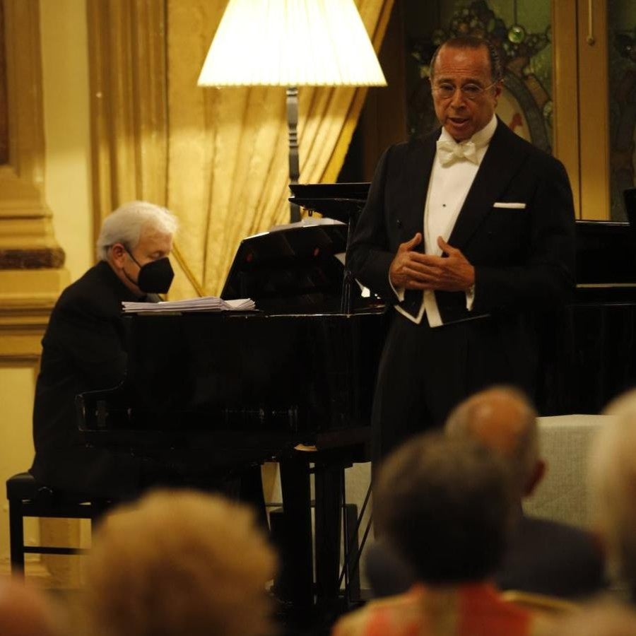 El recital lírico de Antonio Vázquez y Juana Castillo en Córdoba, en imágenes