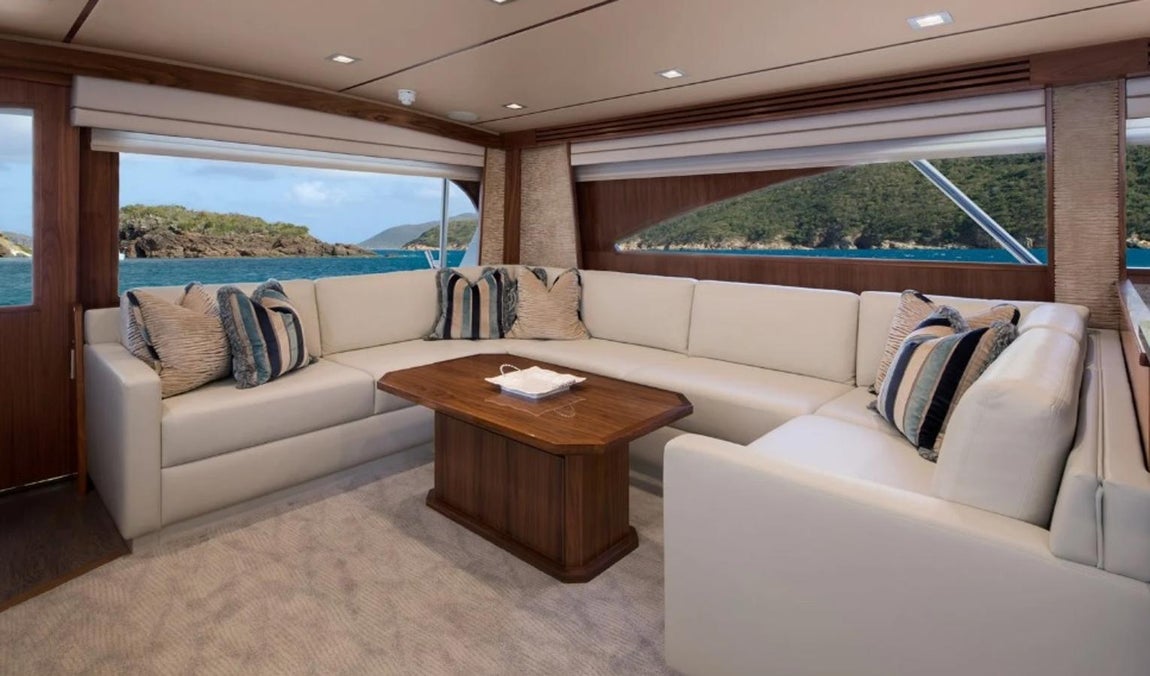 El lujoso yate de pesca de Michael Jordan. La embarcación posee 24,54 metros de eslora y es capaz de alcanzar una velocidad de 40 nudos.