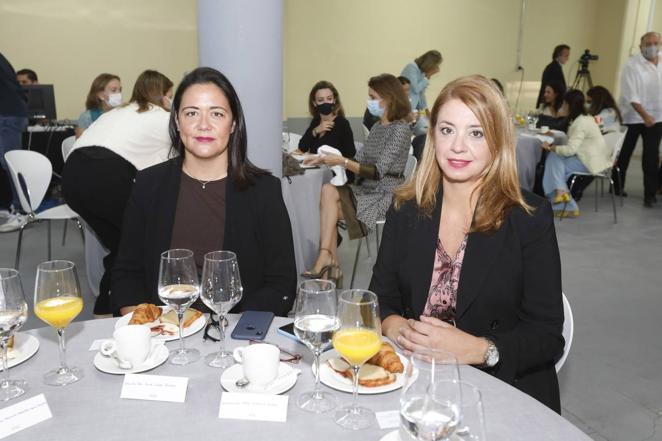 Nuria Gómez y Elena Sumariva