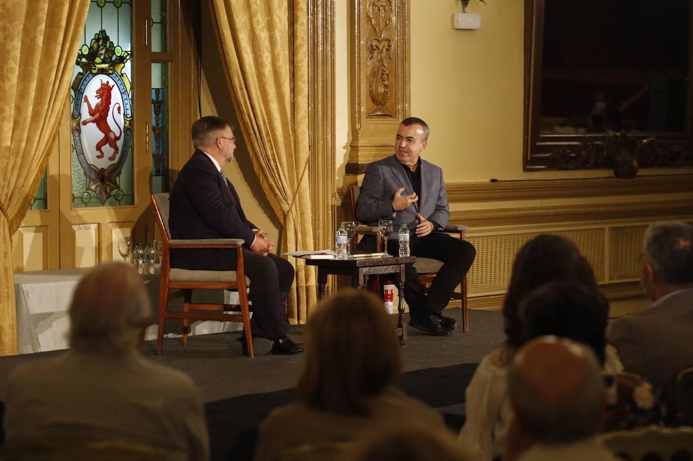 Lorenzo Silva en el Foro de Cultura de ABC Córdoba, en imágenes