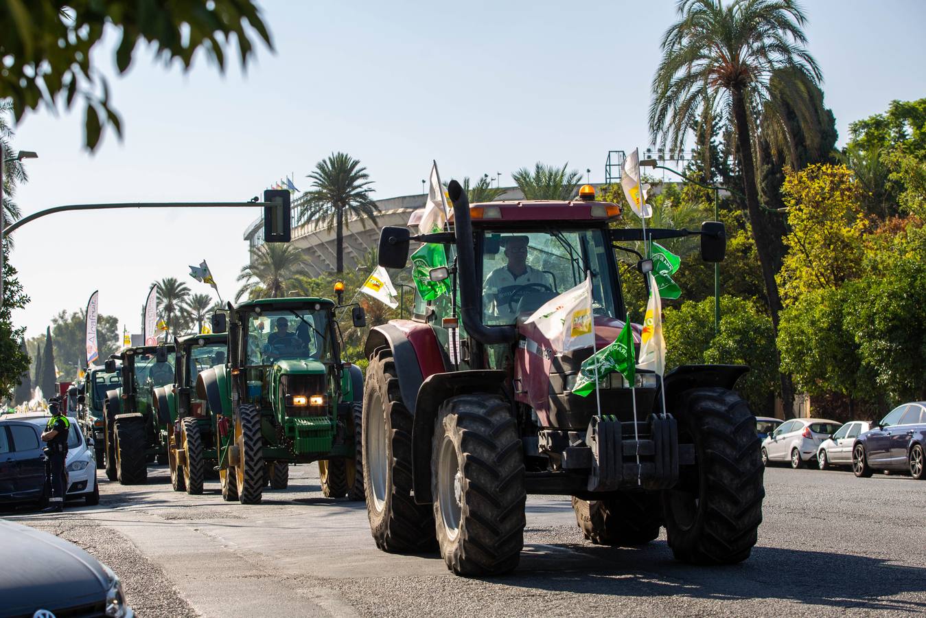 Manifestación de los agricultores andaluces contra la PAC en Sevilla