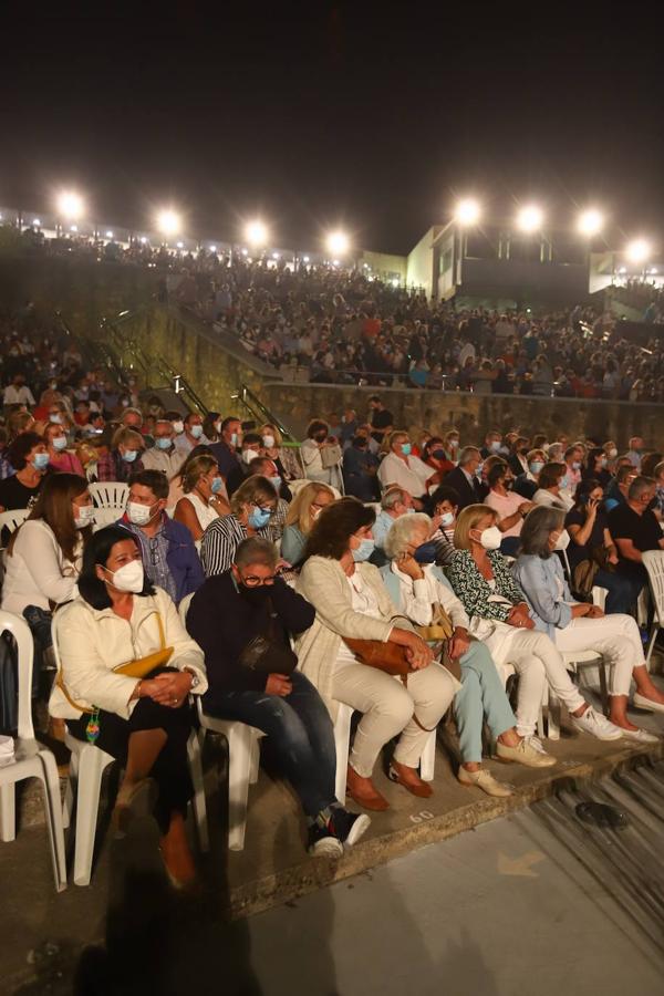 El concierto de José Luis Perales en Córdoba, en imágenes