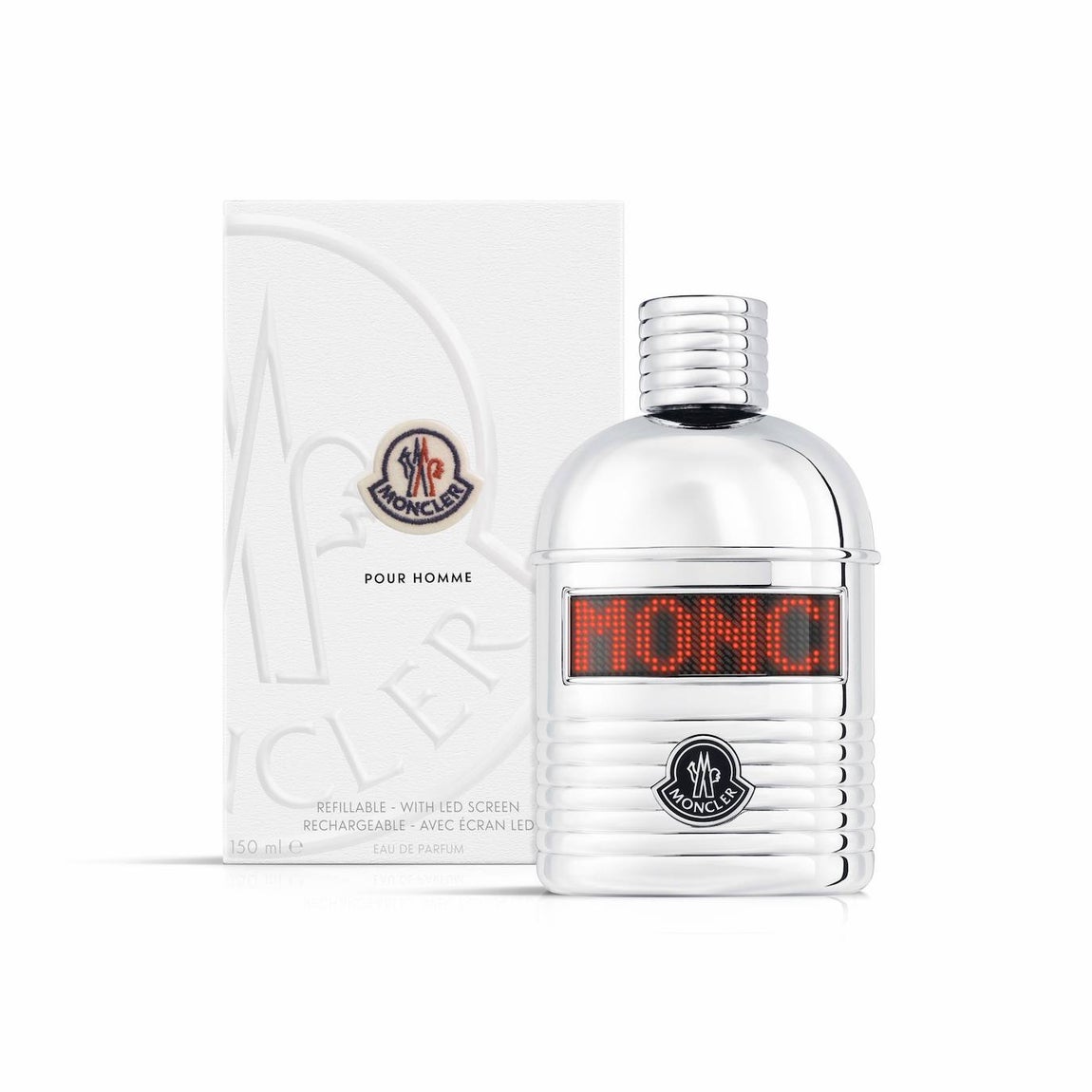 Moncler pour homme. Moncler Pour Homme es una fragancia amaderada aromática creada por los perfumistas Antoine Maisondieu y Christophe Raynaud. Encapsula la vibrante belleza natural de un bosque alpino y contiene una concentración inédita de notas amaderadas. La fragancia se abre con un acorde Alpine Green, creado en exclusive para Moncler y que, combinado con la frescura energética de la salvia, eleva la fragancia a través de un aura verde de pinos de montaña. Cálido gracias a un uso generoso de la madera de cedro, el acorde Mountain Woods adquiere protagonismo en esta fragancia rotunda, y evoluciona hacia matices terrosos y reconfortantes al fundirse con el magnetismo ahumado del vetiver. Precio: 120 €, 100 ml.